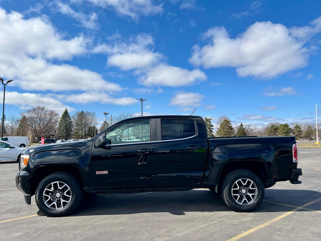 GMC Canyon 4WD Crew Cab 128.3" SLE 2016