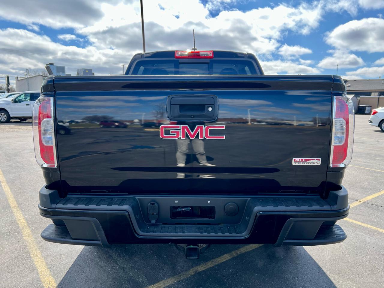 GMC Canyon 4WD Crew Cab 128.3" SLE 2016