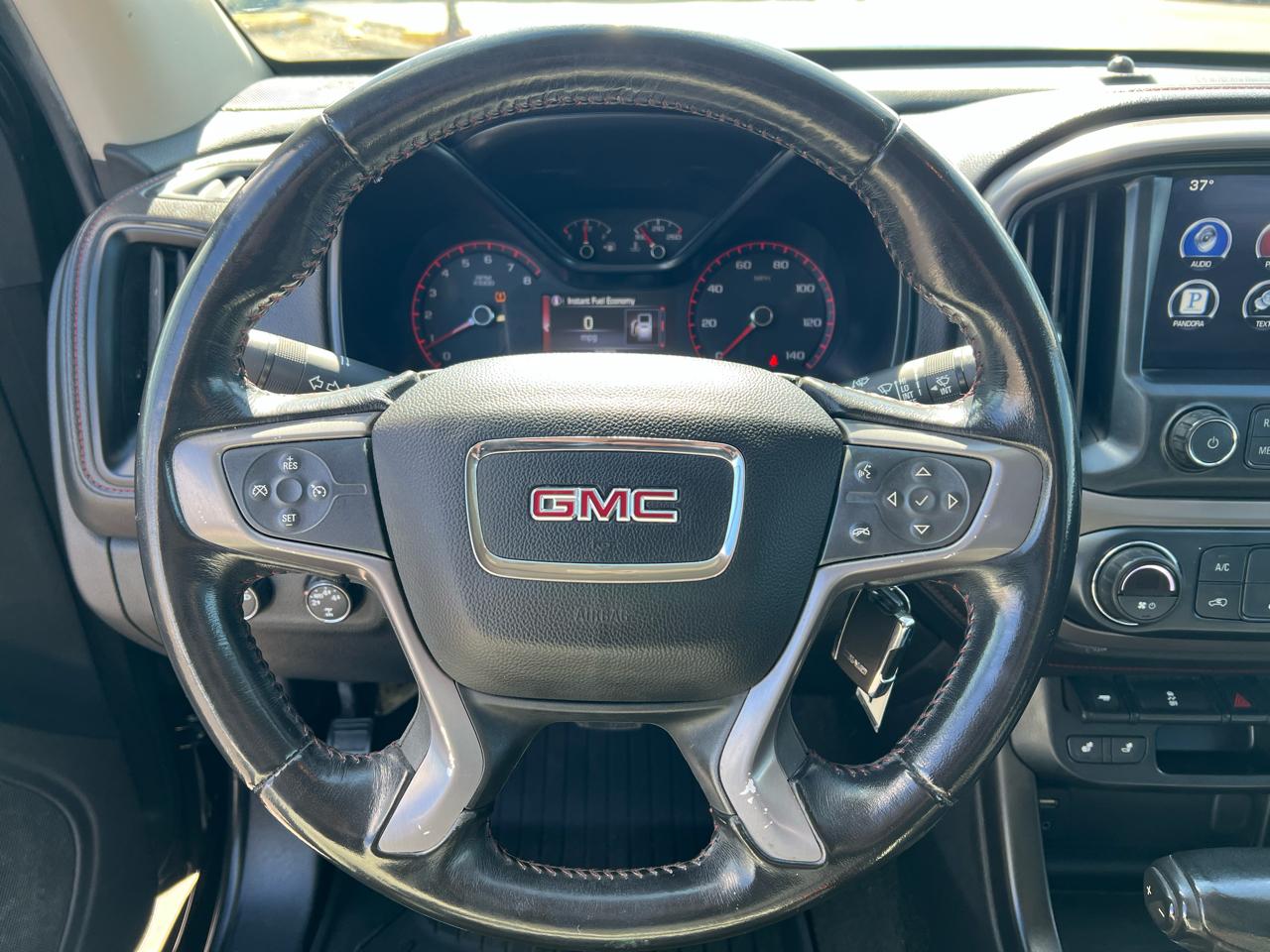 GMC Canyon 4WD Crew Cab 128.3" SLE 2016