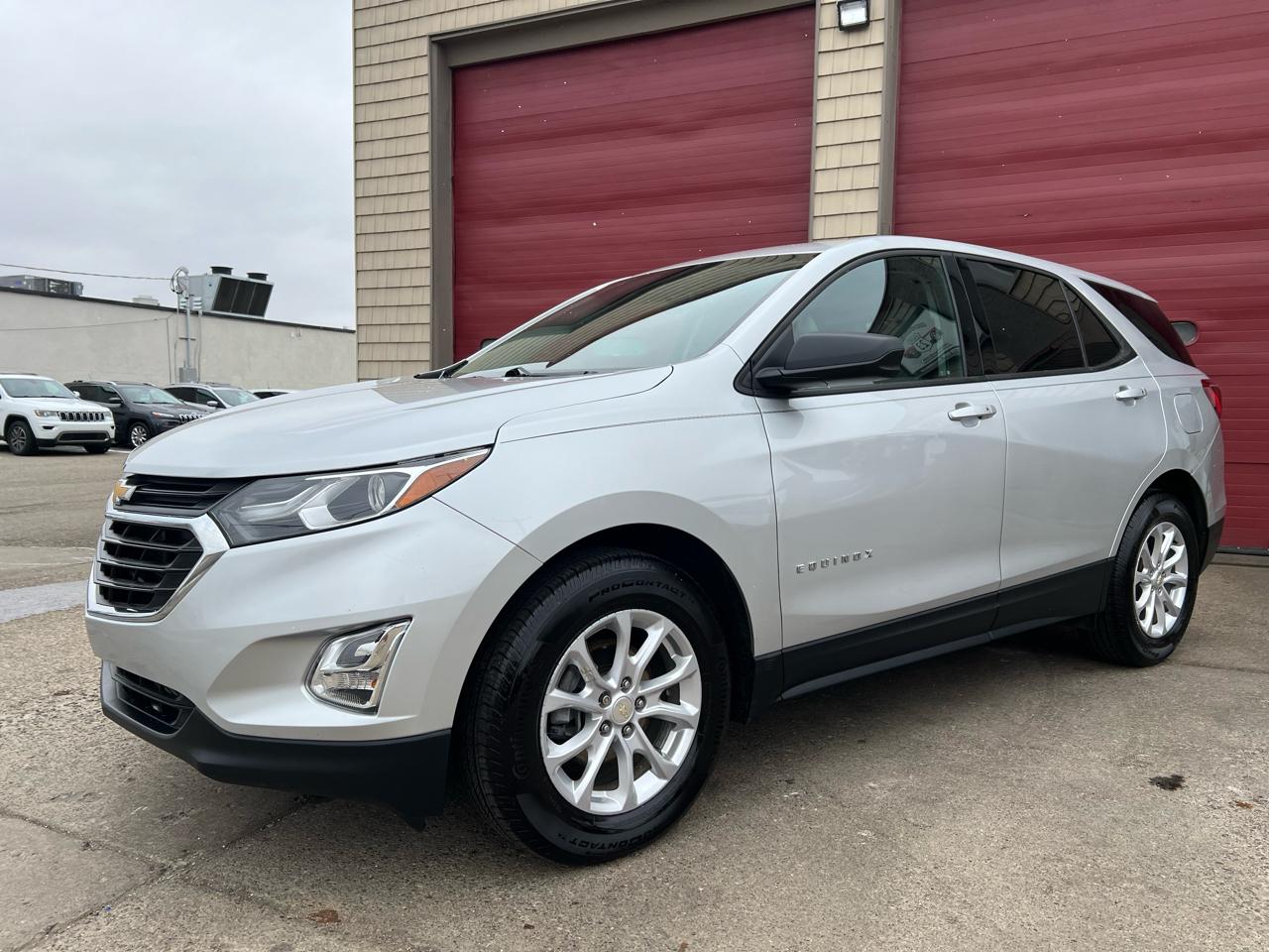 Chevrolet Equinox FWD 4dr LS w/1LS 2019