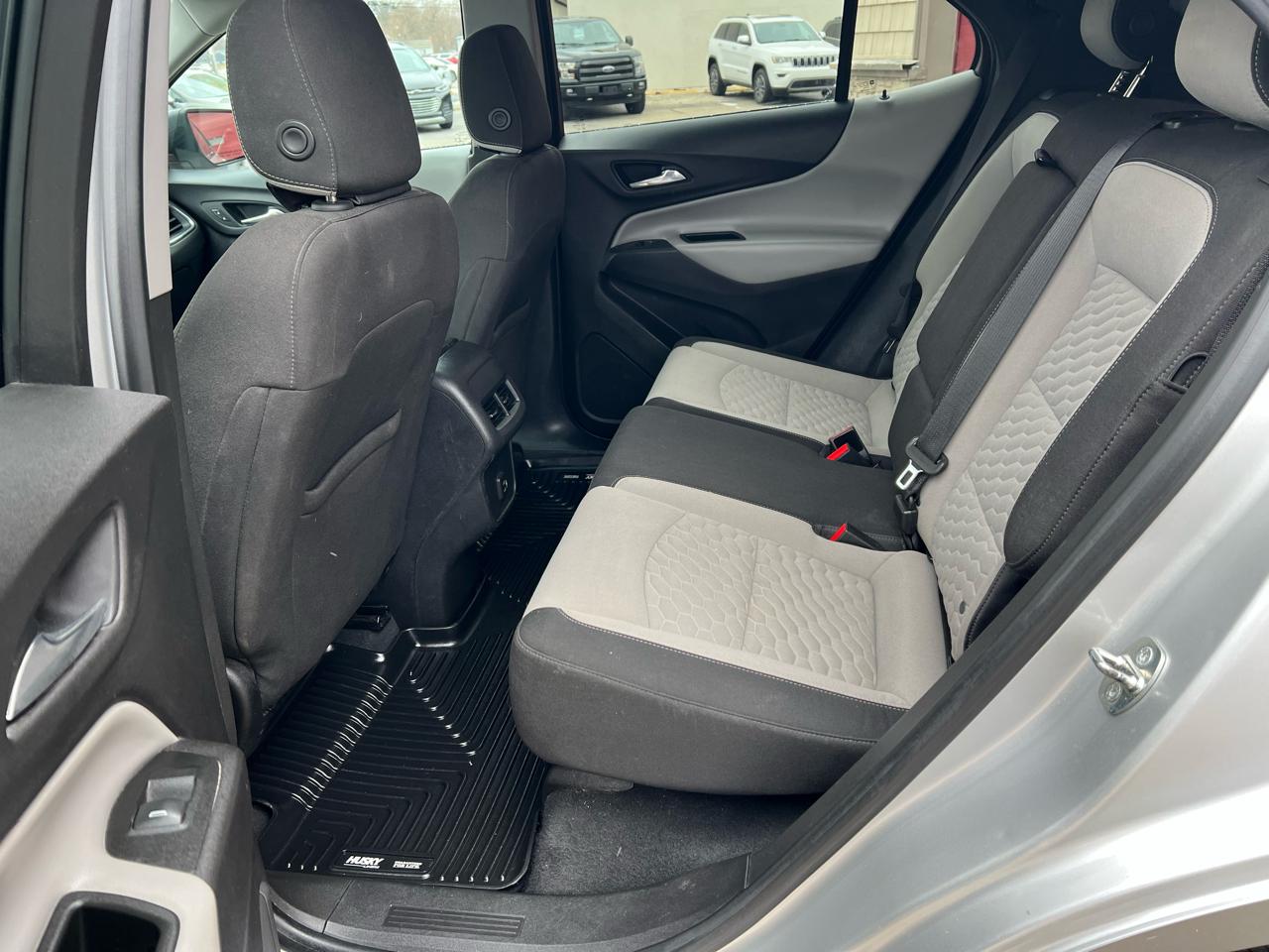 Chevrolet Equinox FWD 4dr LS w/1LS 2019