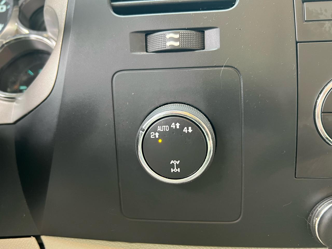 GMC Sierra 1500 4WD Ext Cab 143.5" SLE 2013