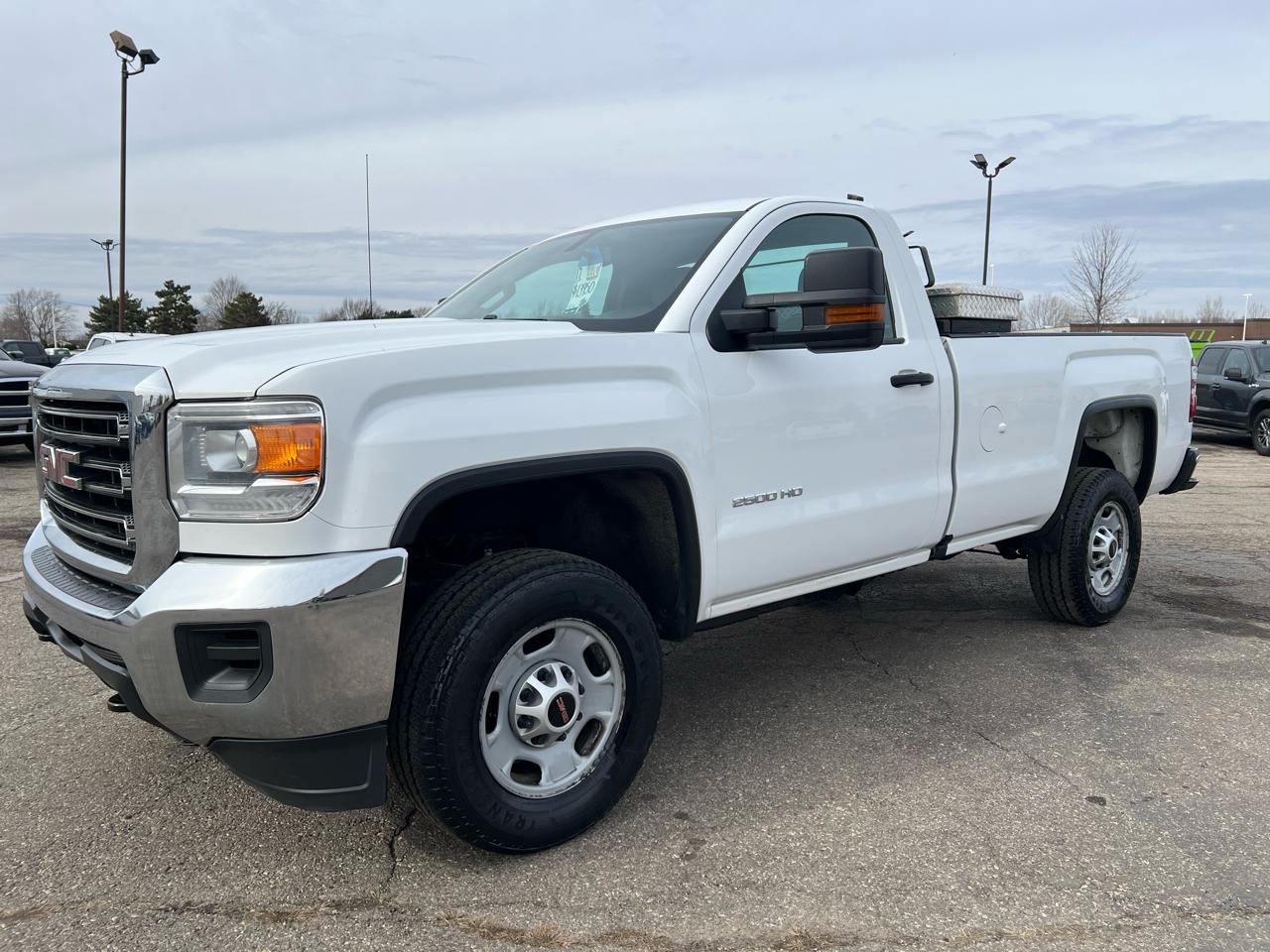 GMC Sierra 2500HD 2WD Reg Cab 133.6" 2017