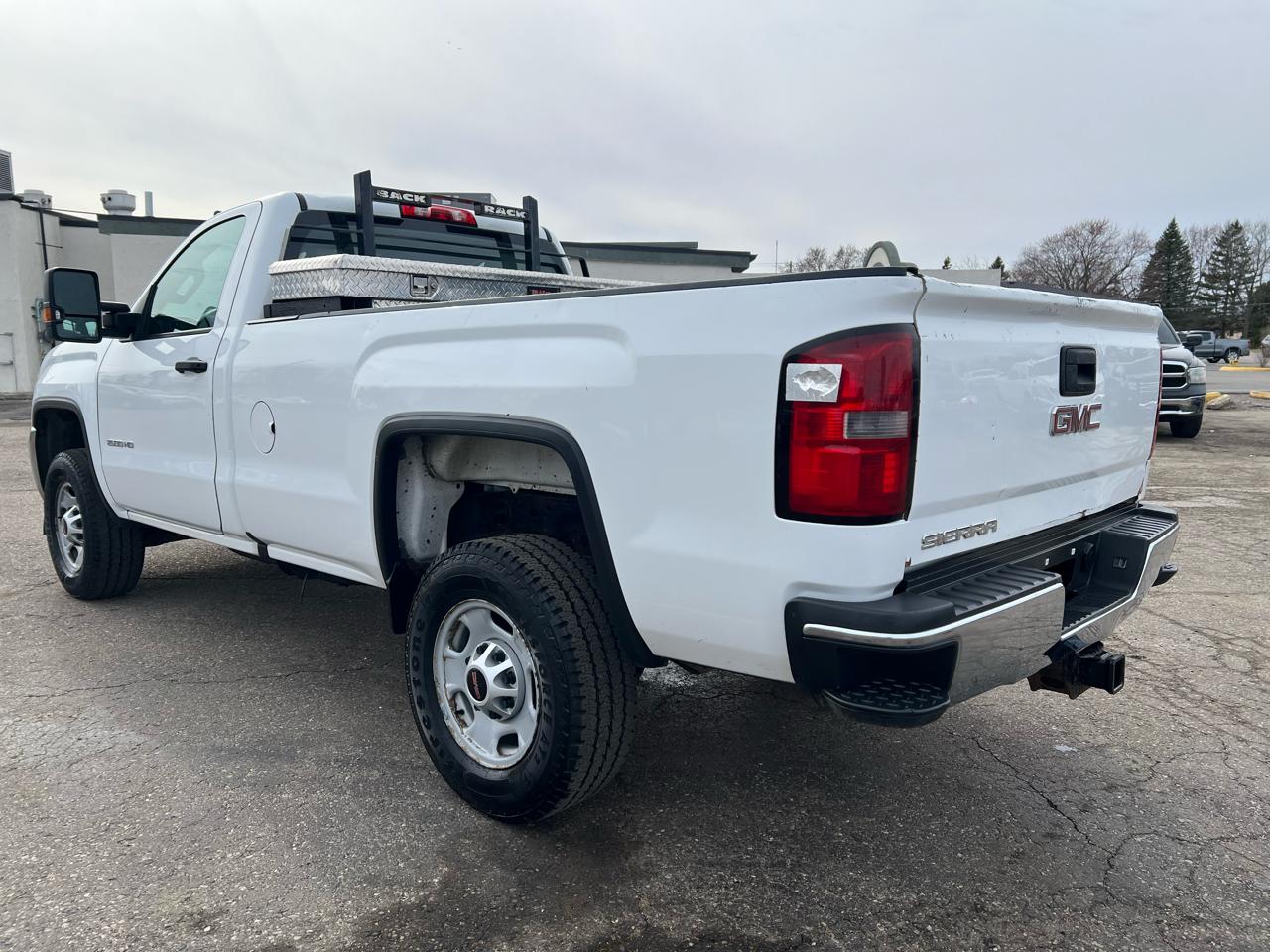 GMC Sierra 2500HD 2WD Reg Cab 133.6" 2017