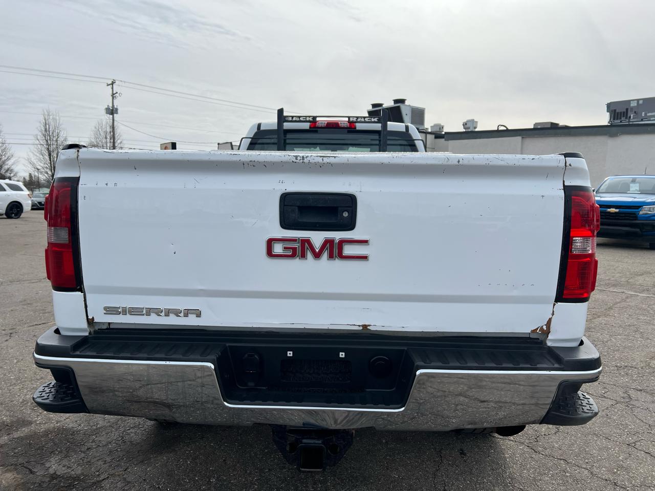 GMC Sierra 2500HD 2WD Reg Cab 133.6" 2017