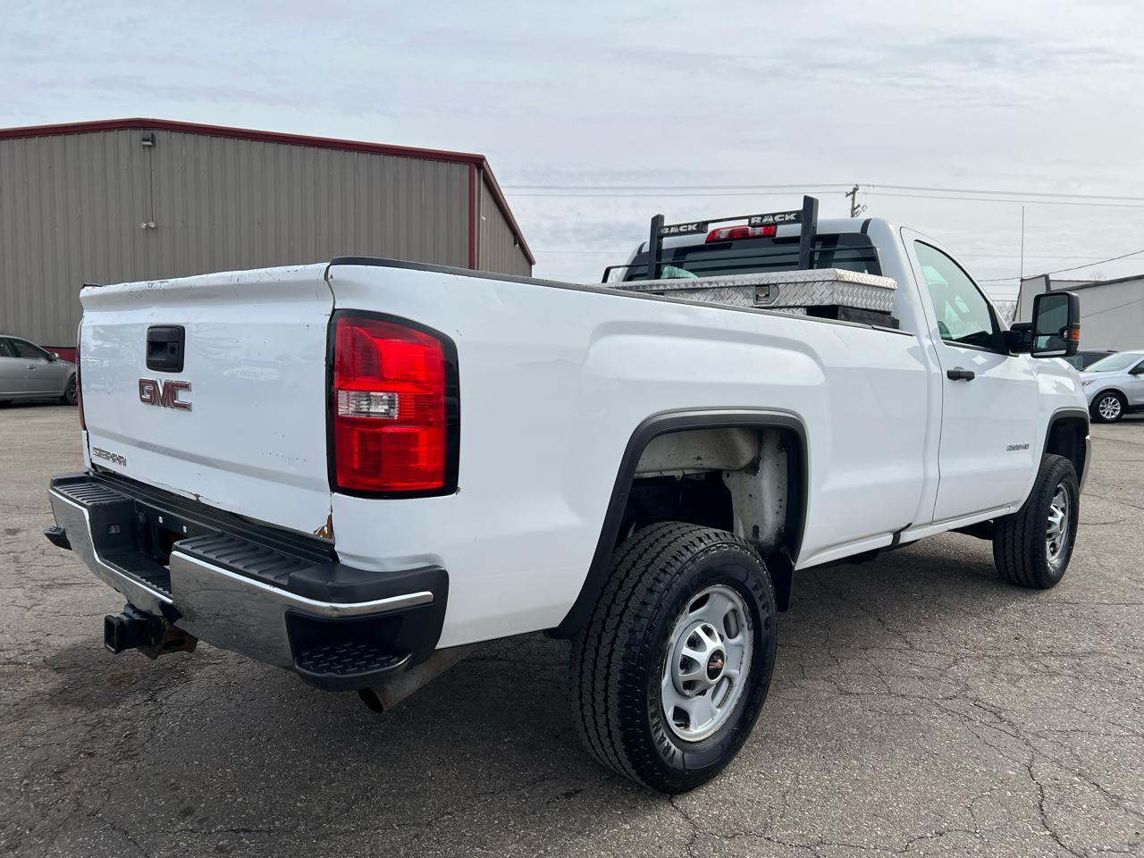 GMC Sierra 2500HD 2WD Reg Cab 133.6" 2017