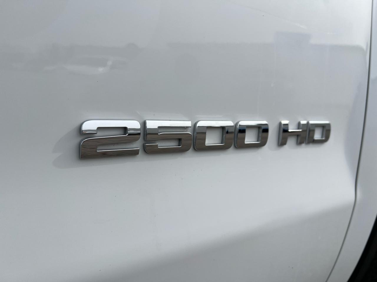 GMC Sierra 2500HD 2WD Reg Cab 133.6" 2017