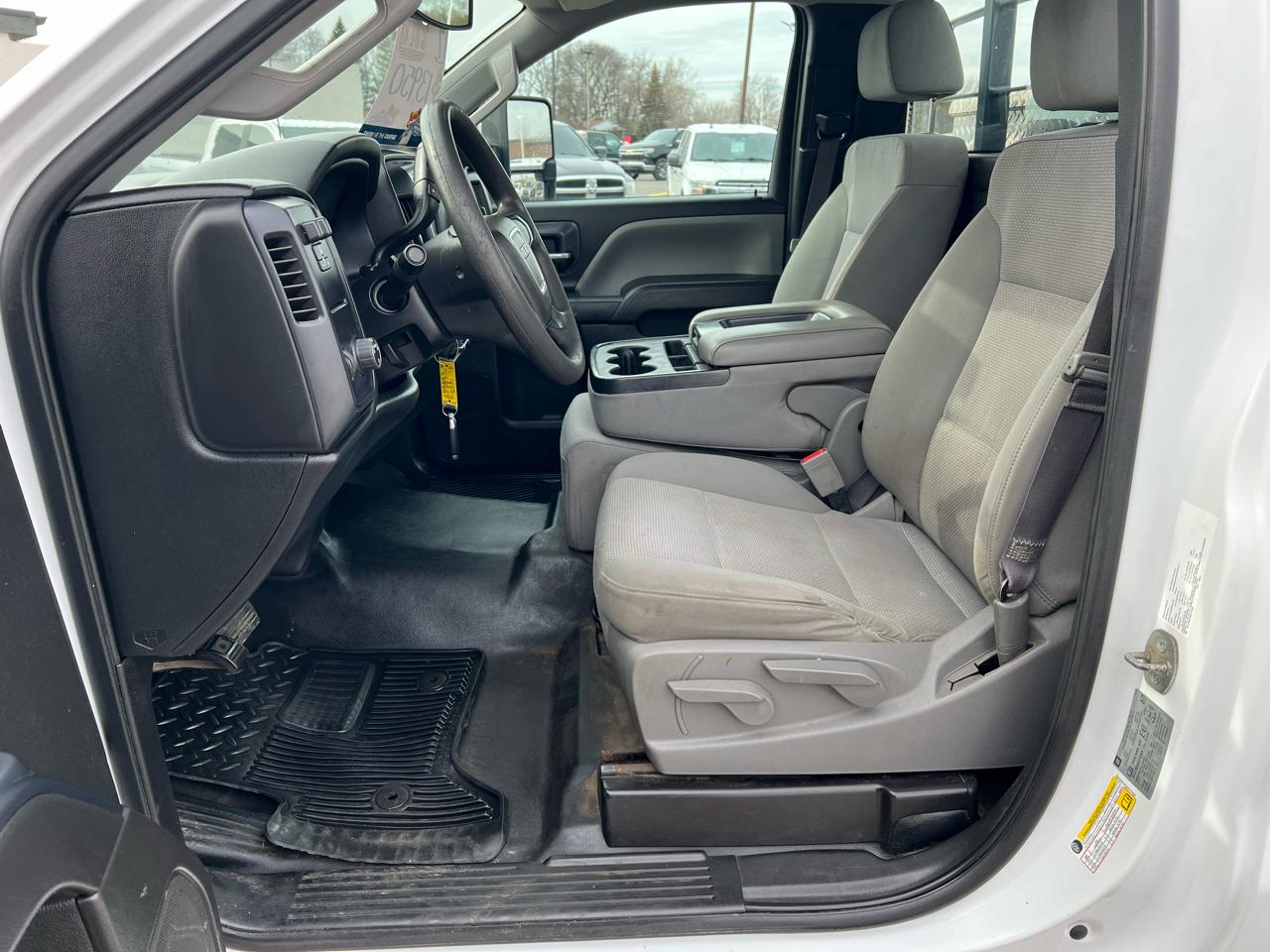 GMC Sierra 2500HD 2WD Reg Cab 133.6" 2017