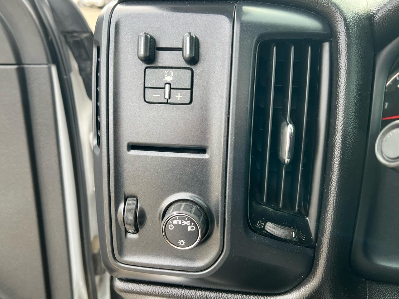 GMC Sierra 2500HD 2WD Reg Cab 133.6" 2017