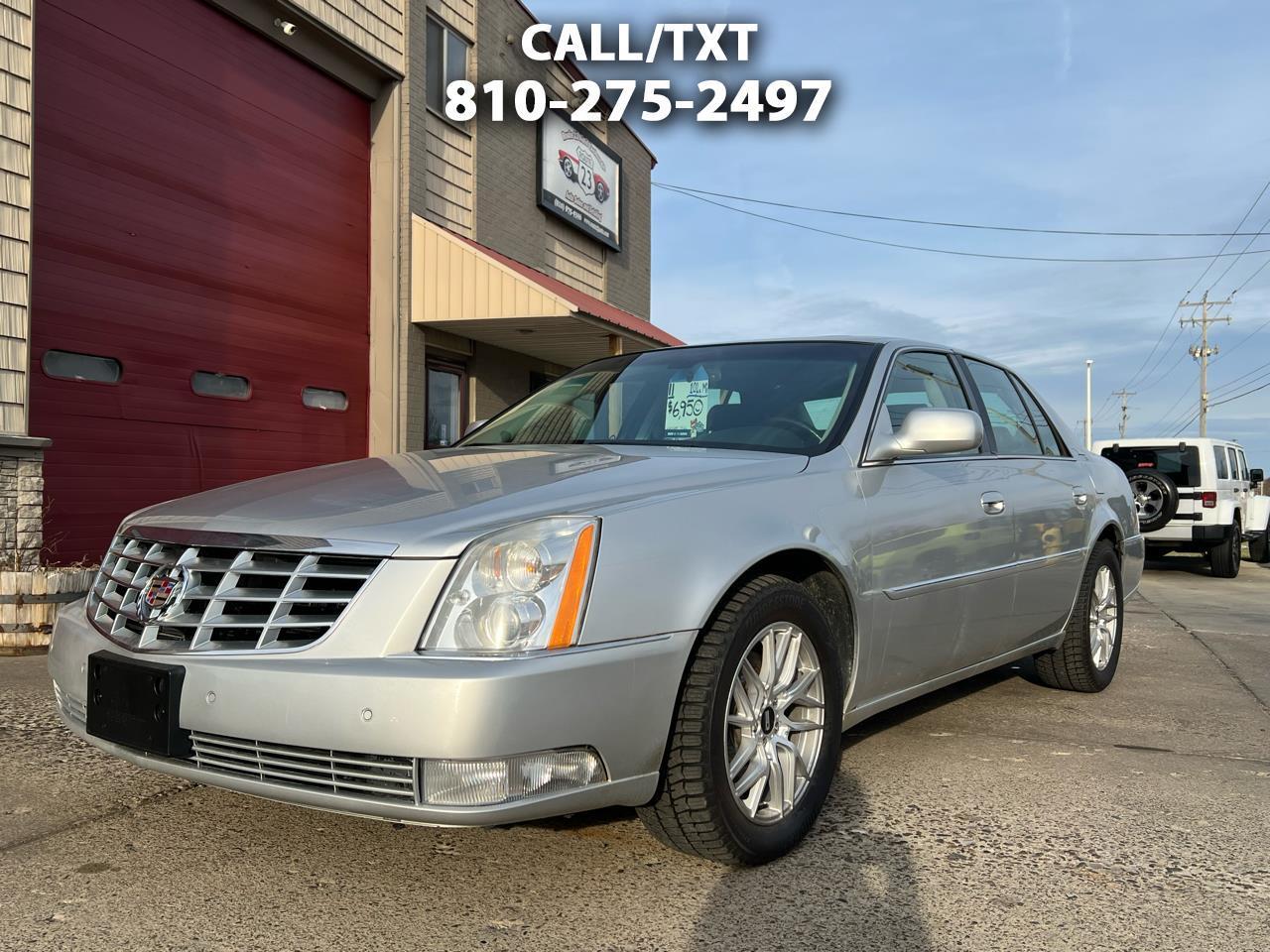 2011 Cadillac DTS Luxury Collection