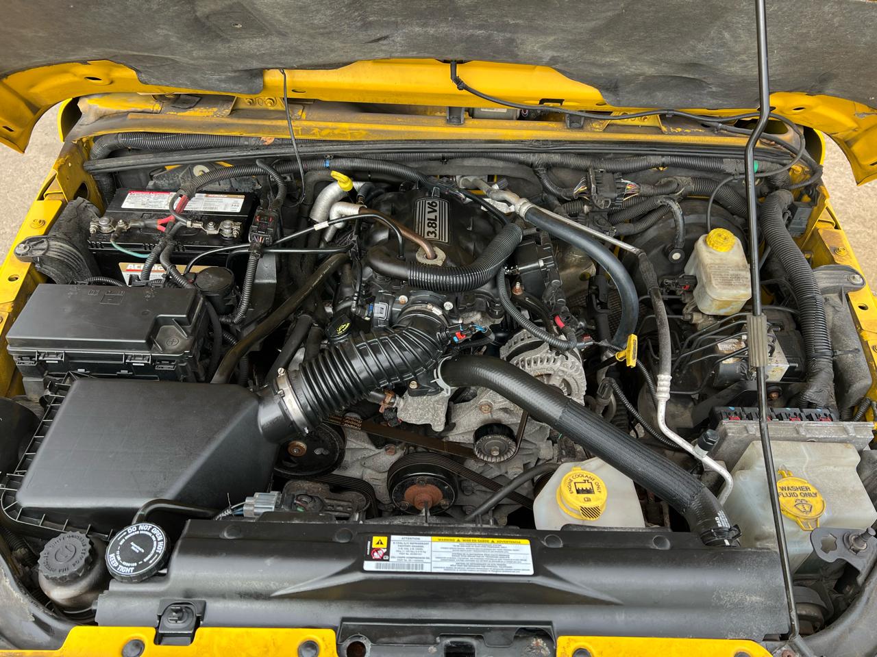 Jeep Wrangler Unlimited 4WD 4dr Sahara 2011