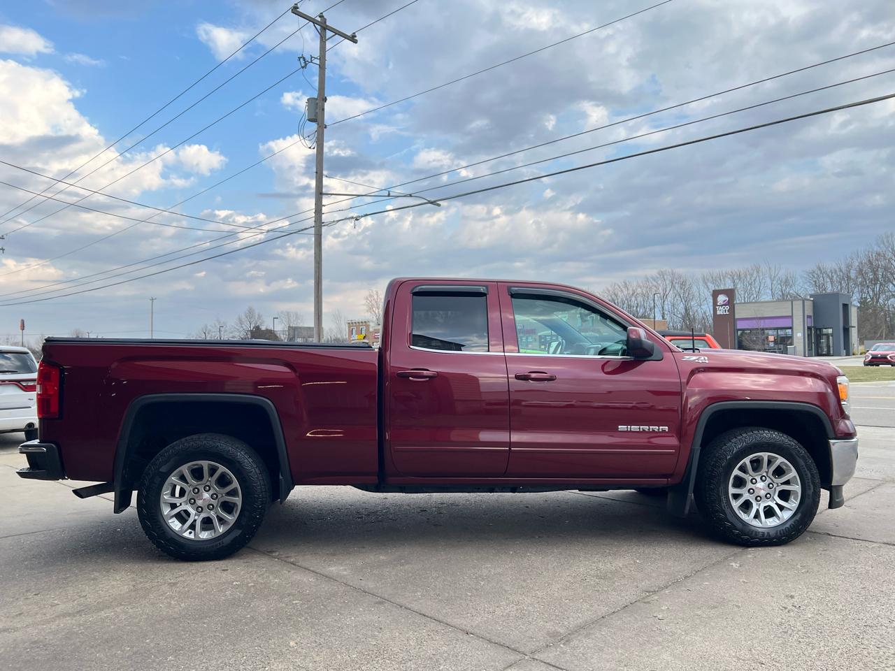 GMC Sierra 1500 4WD Double Cab 143.5" SLE 2015
