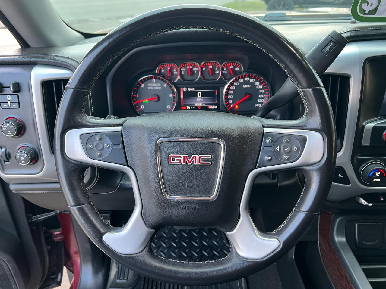 GMC Sierra 1500 4WD Double Cab 143.5" SLE 2015