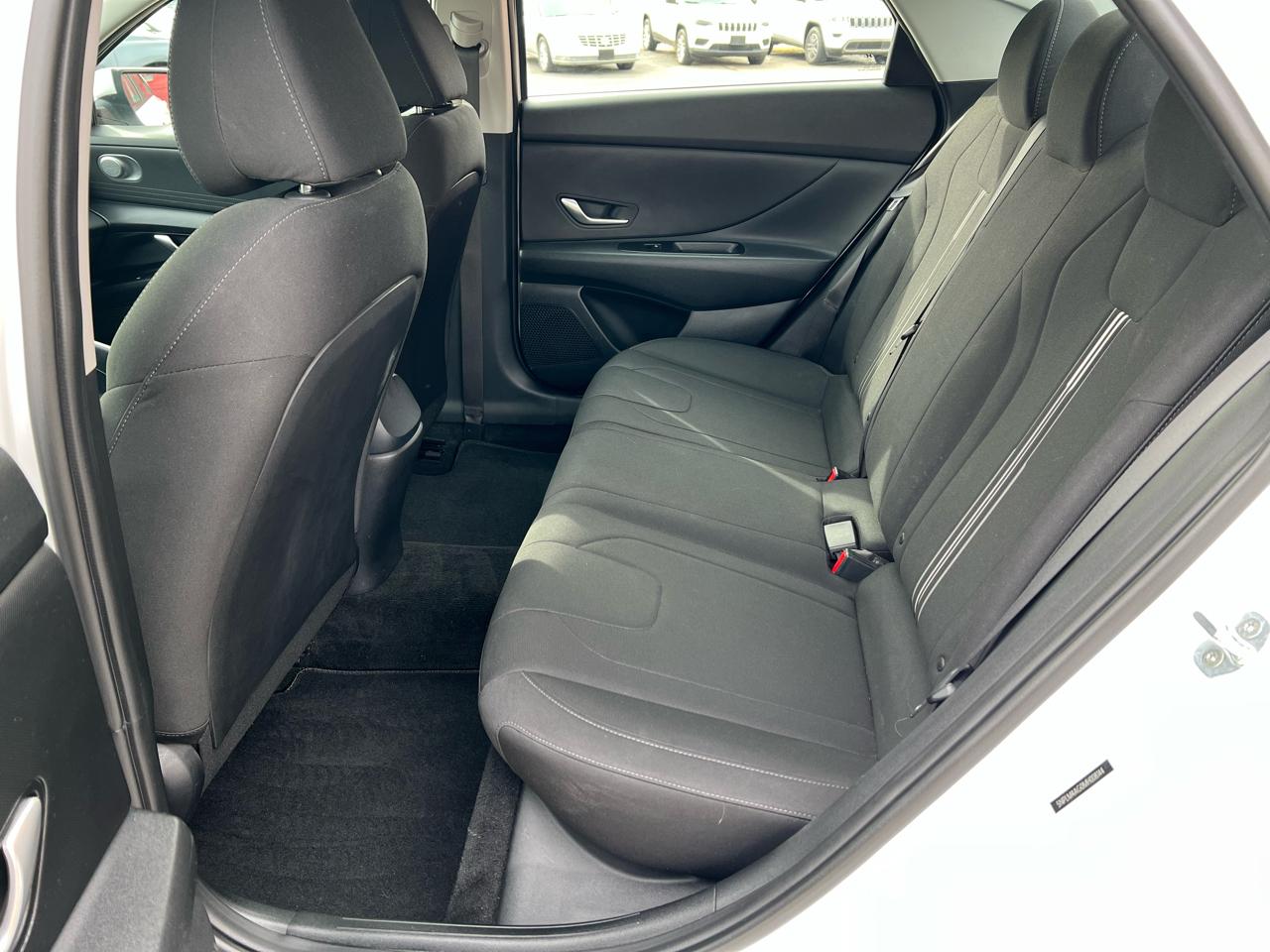 Hyundai Elantra SEL IVT *Ltd Avail* 2021