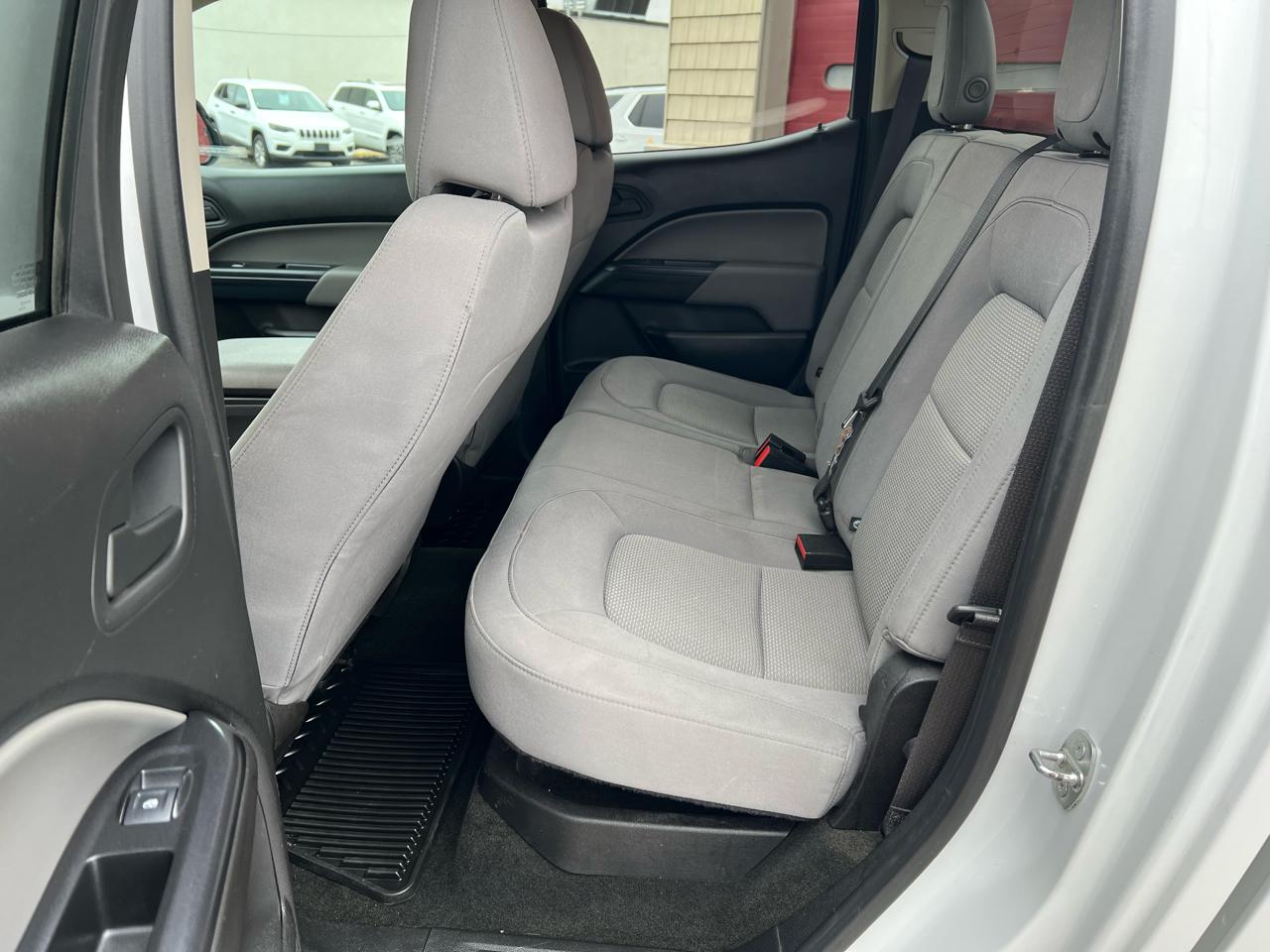 GMC Canyon 2WD Crew Cab 140.5" 2017