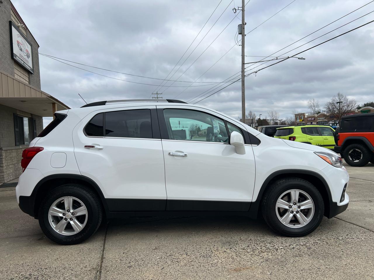 Chevrolet Trax FWD 4dr LT 2020