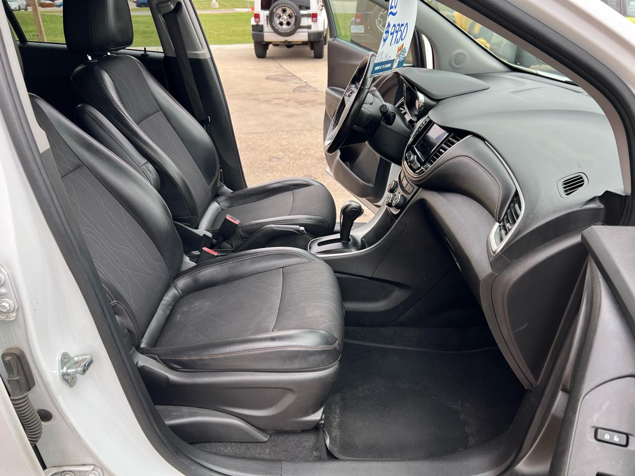 Chevrolet Trax FWD 4dr LT 2020