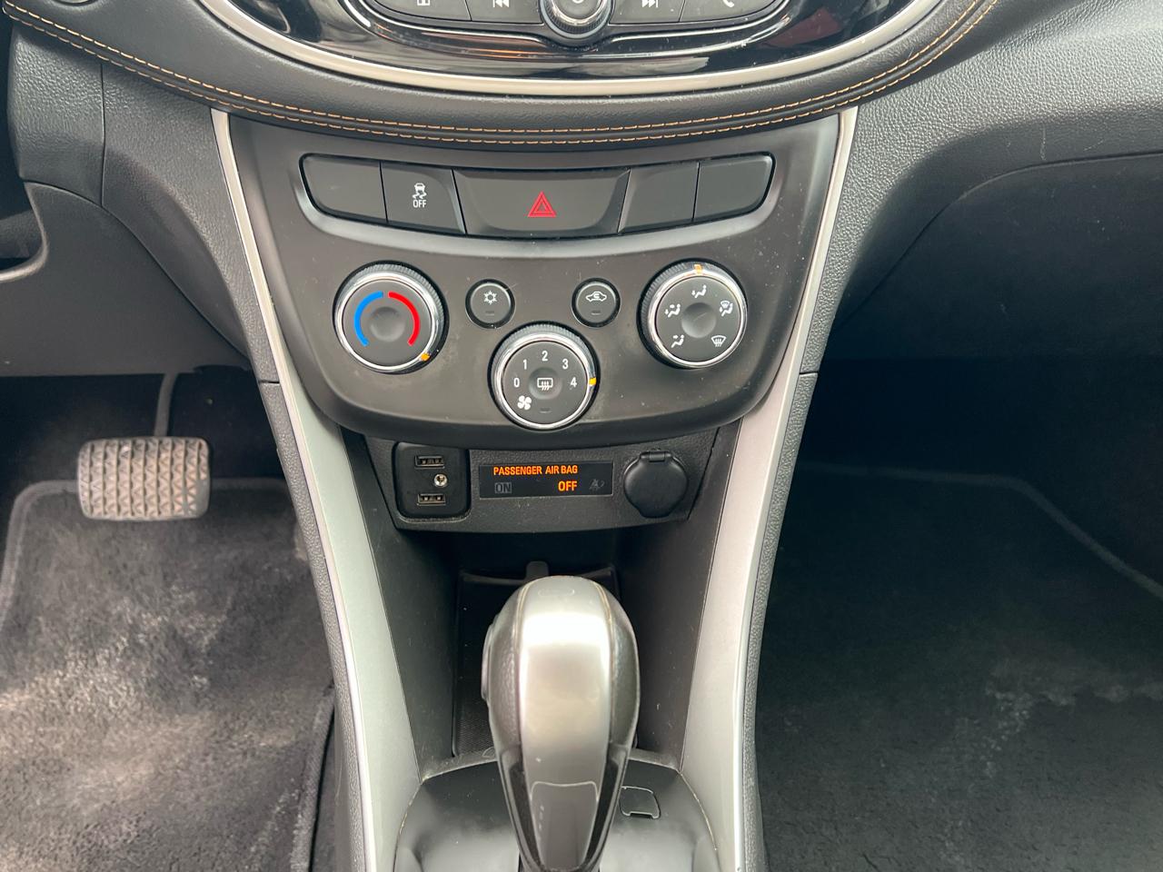 Chevrolet Trax FWD 4dr LT 2020