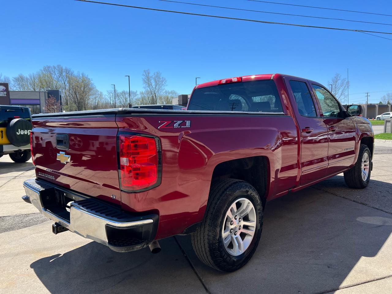 Chevrolet Silverado 1500 4WD Double Cab 143.5" LT w/1LT 2018