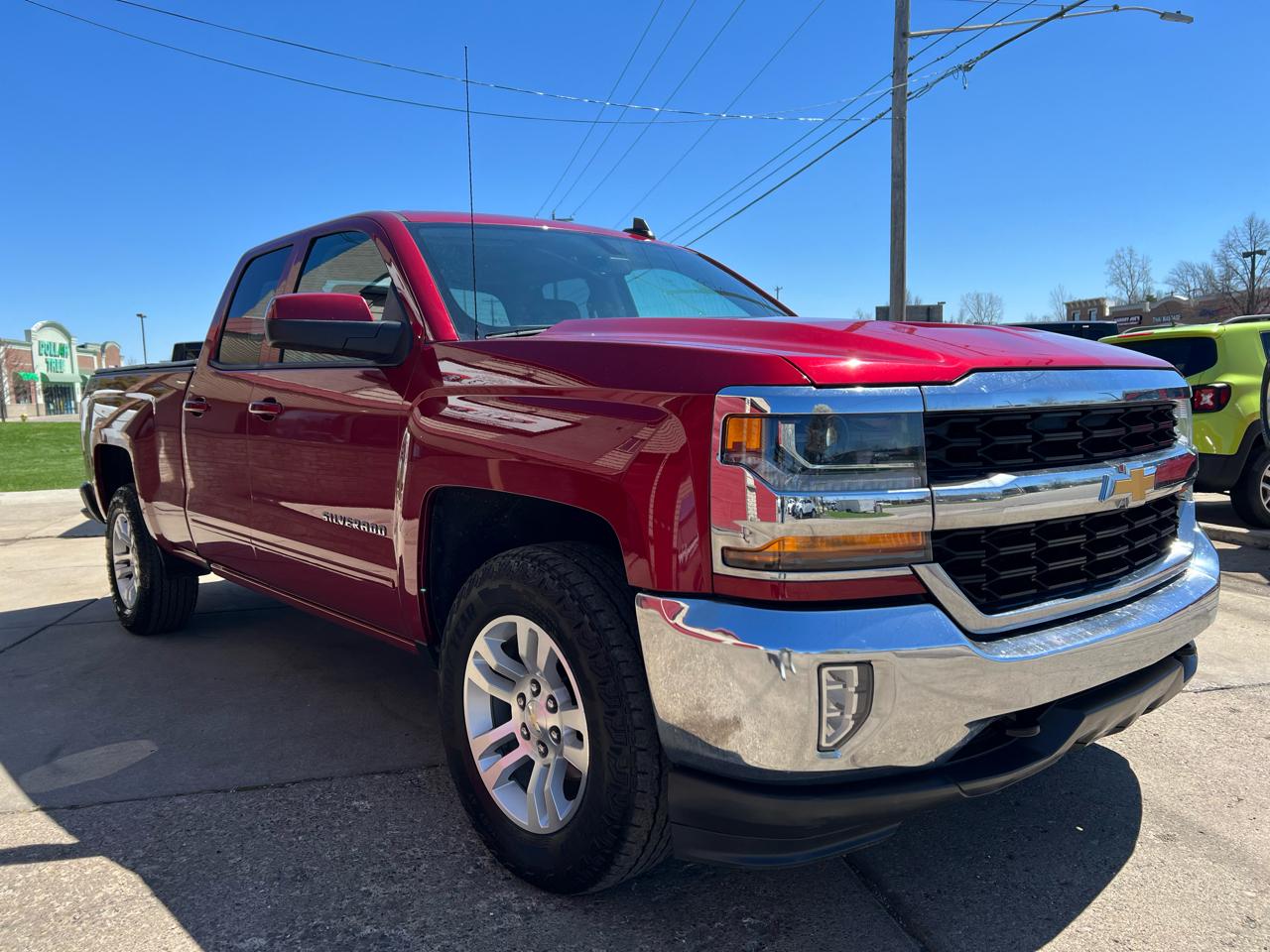 Chevrolet Silverado 1500 4WD Double Cab 143.5" LT w/1LT 2018