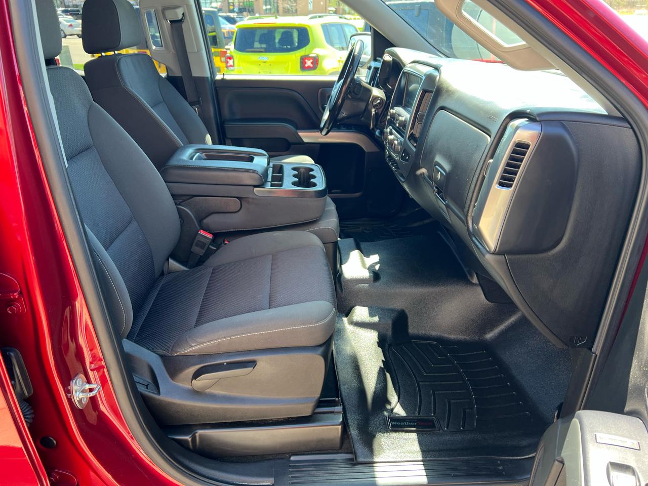 Chevrolet Silverado 1500 4WD Double Cab 143.5" LT w/1LT 2018