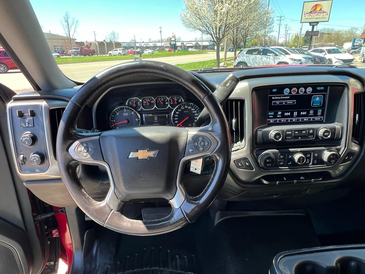 Chevrolet Silverado 1500 4WD Double Cab 143.5" LT w/1LT 2018