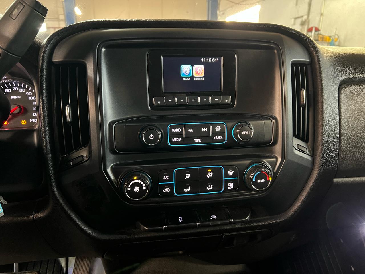 Chevrolet Silverado 2500HD Built After Aug 14  2015