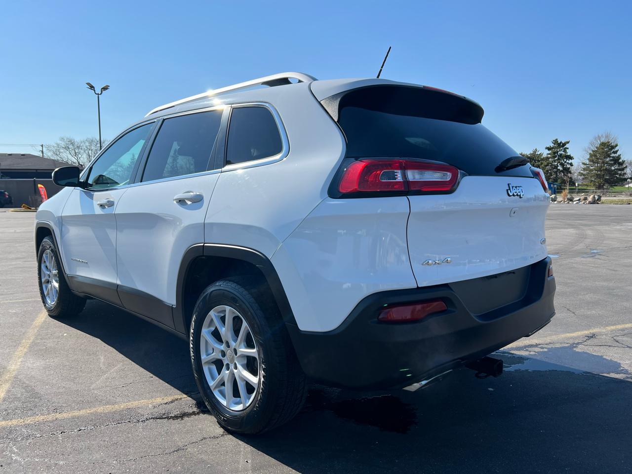 Jeep Cherokee 4WD 4dr Latitude 2015