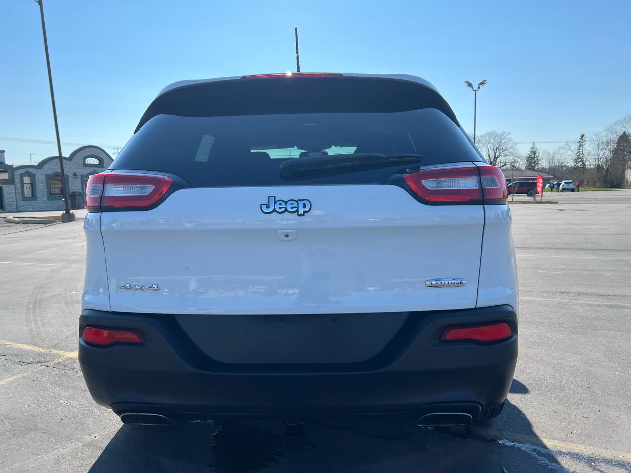 Jeep Cherokee 4WD 4dr Latitude 2015