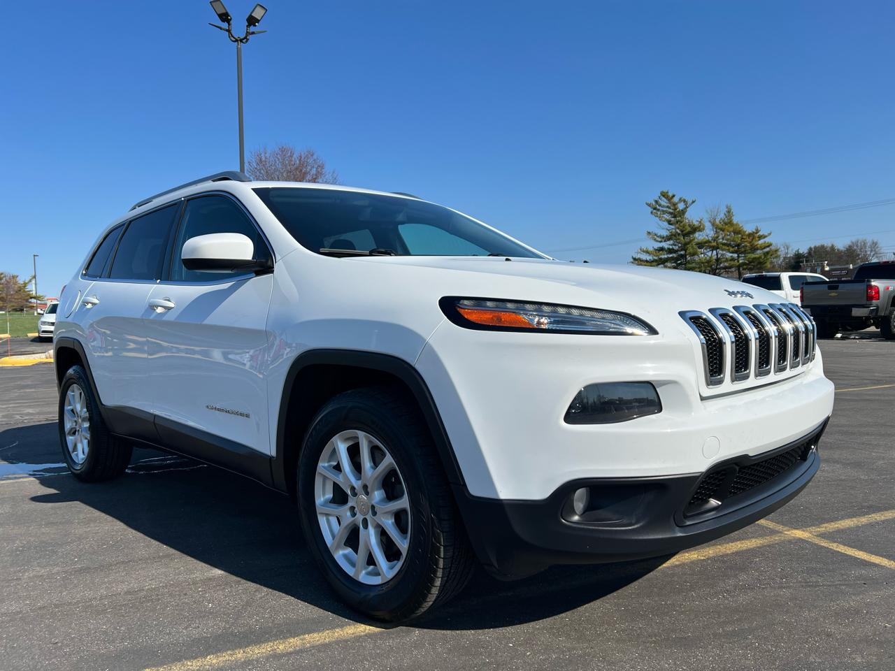 Jeep Cherokee 4WD 4dr Latitude 2015