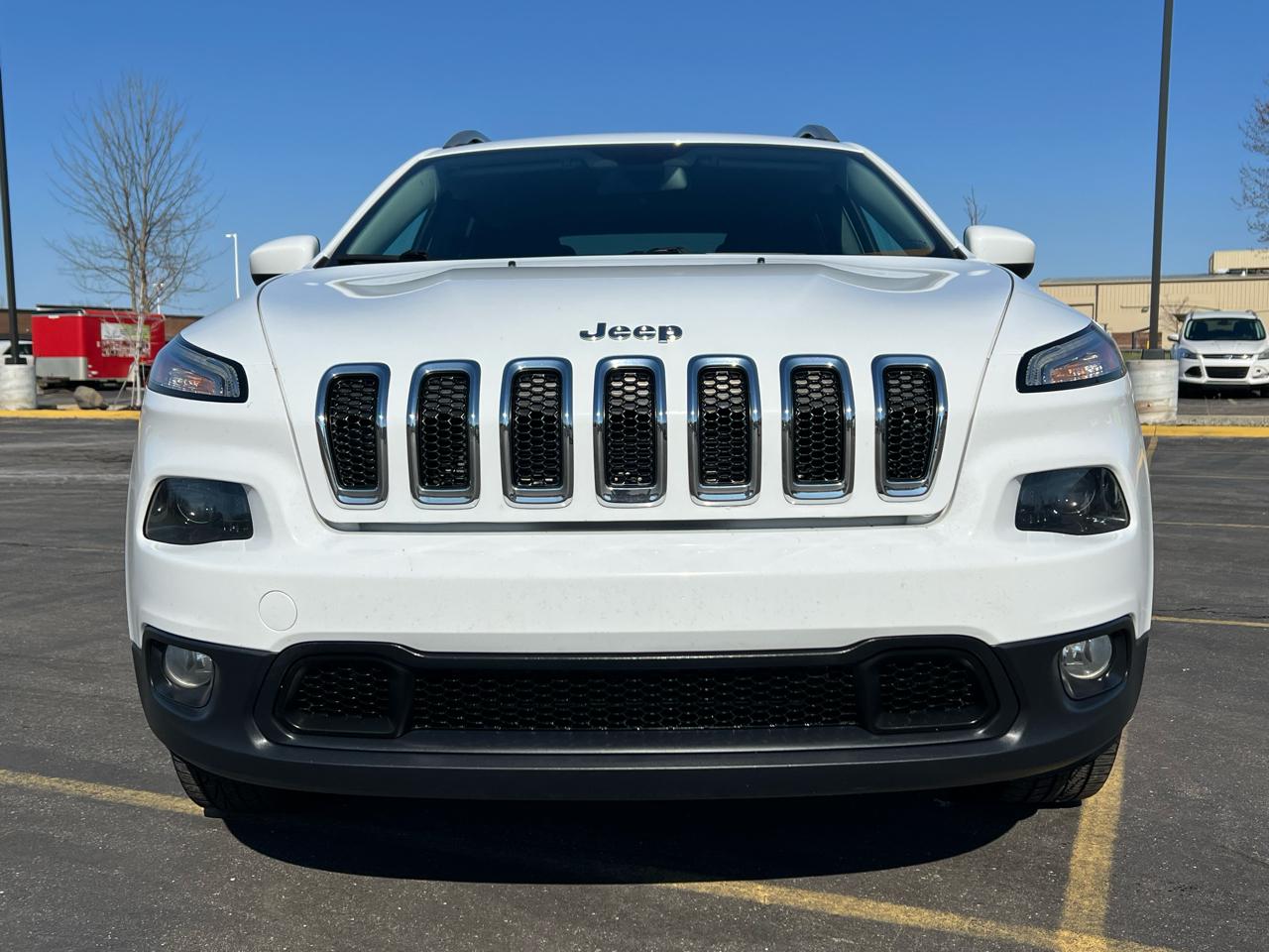 Jeep Cherokee 4WD 4dr Latitude 2015