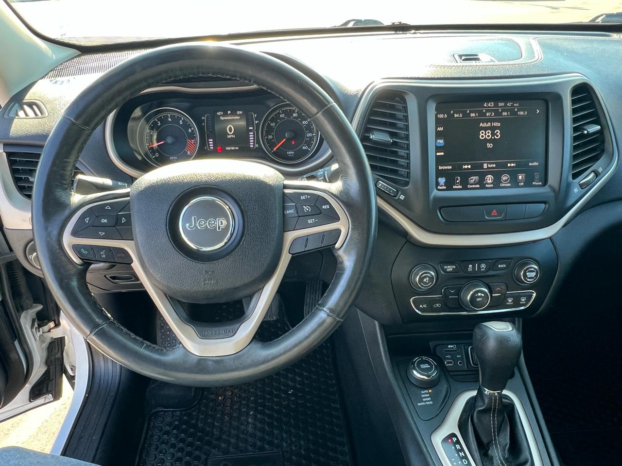 Jeep Cherokee 4WD 4dr Latitude 2015