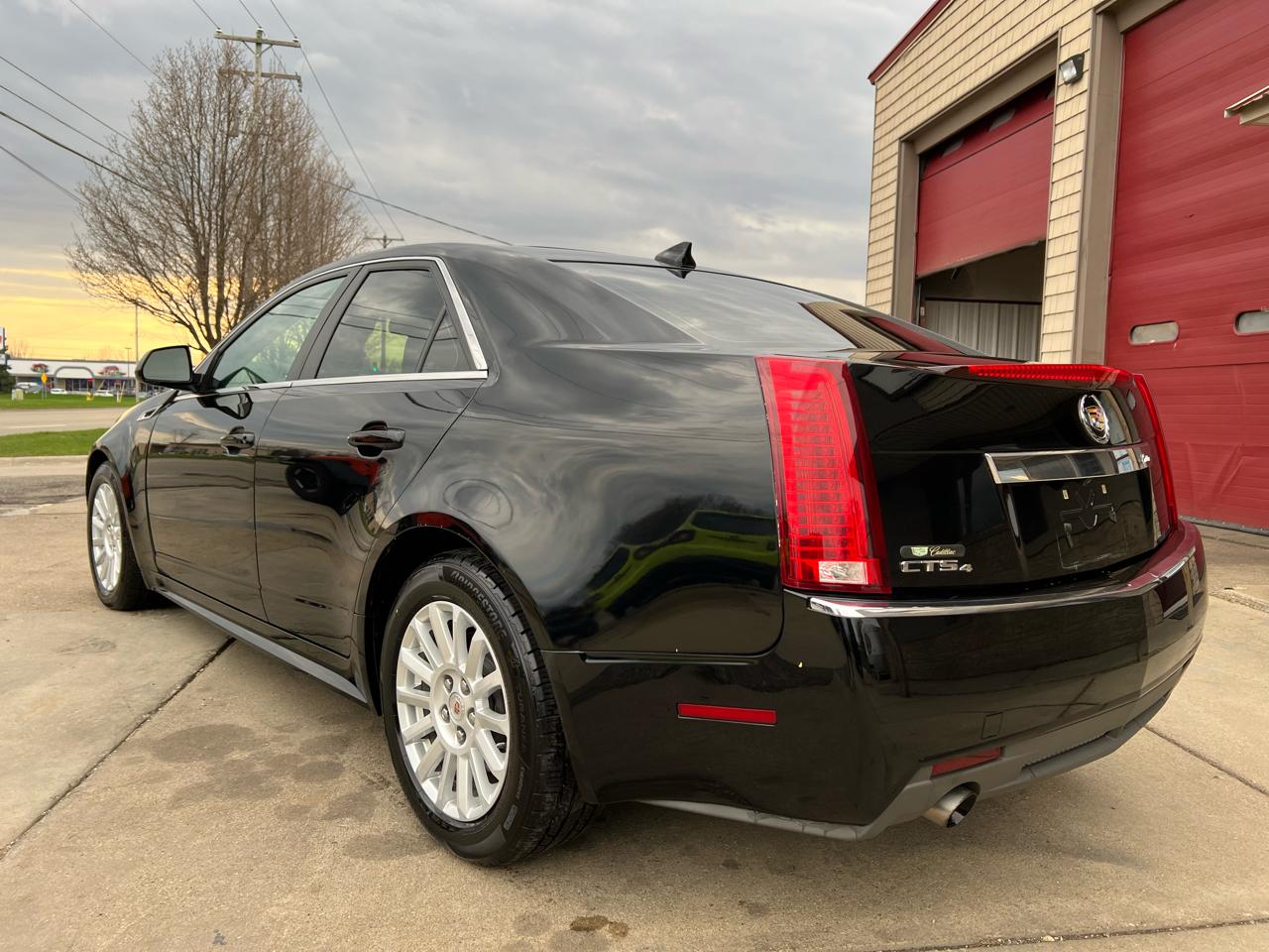 Cadillac CTS Sedan 4dr Sdn 3.0L Luxury AWD 2012