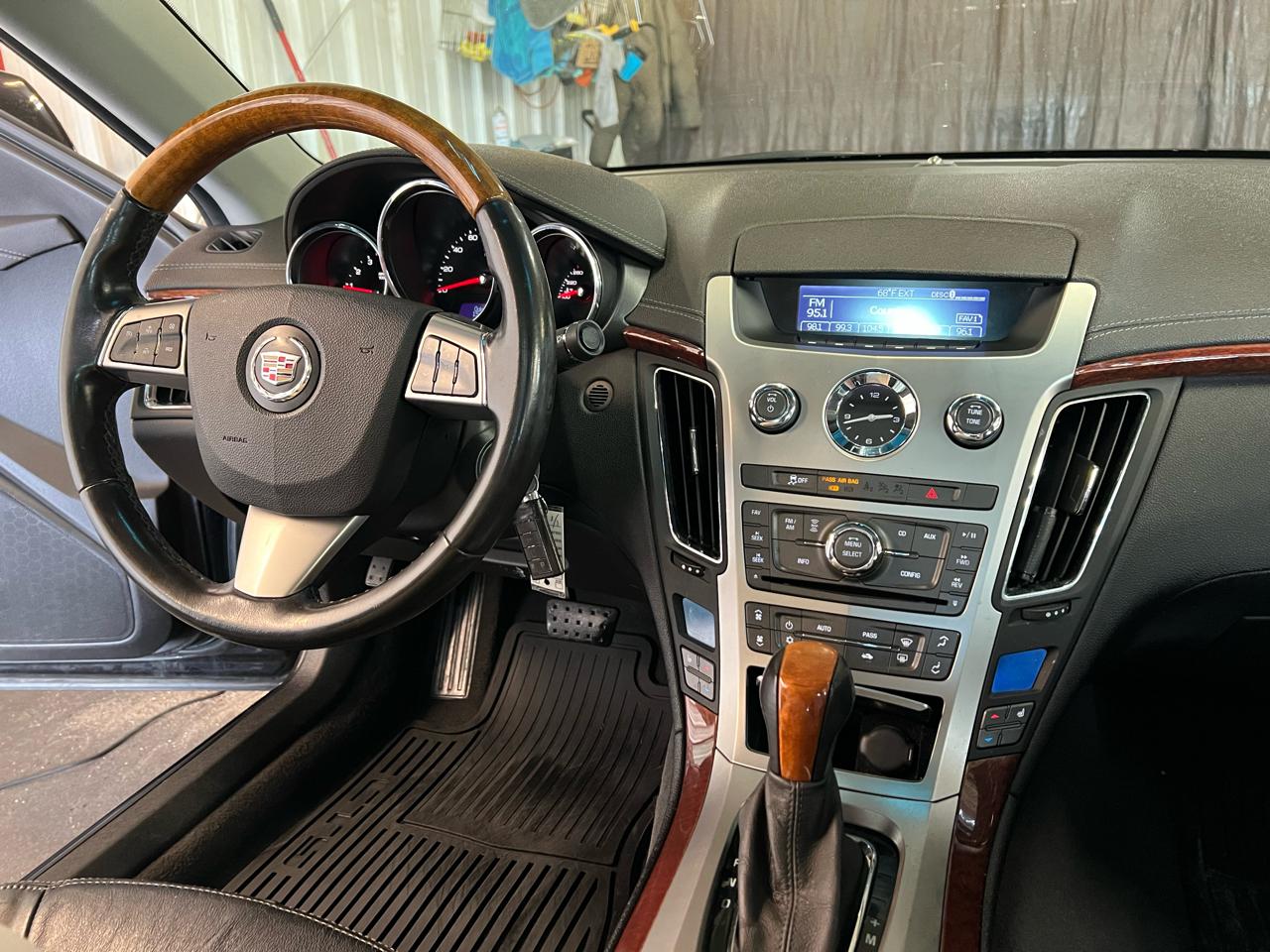 Cadillac CTS Sedan 4dr Sdn 3.0L Luxury AWD 2012