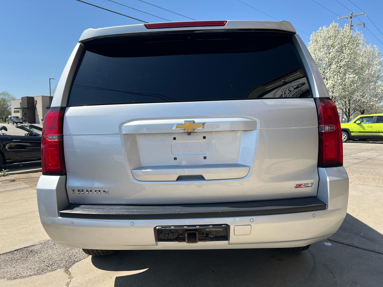 Chevrolet Tahoe 4WD 4dr LT 2016