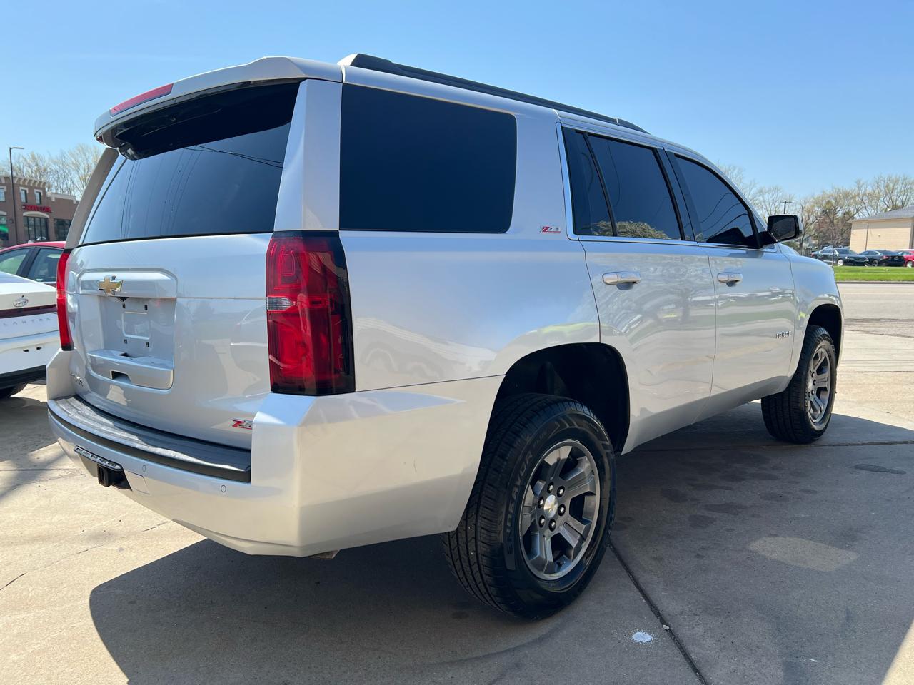 Chevrolet Tahoe 4WD 4dr LT 2016