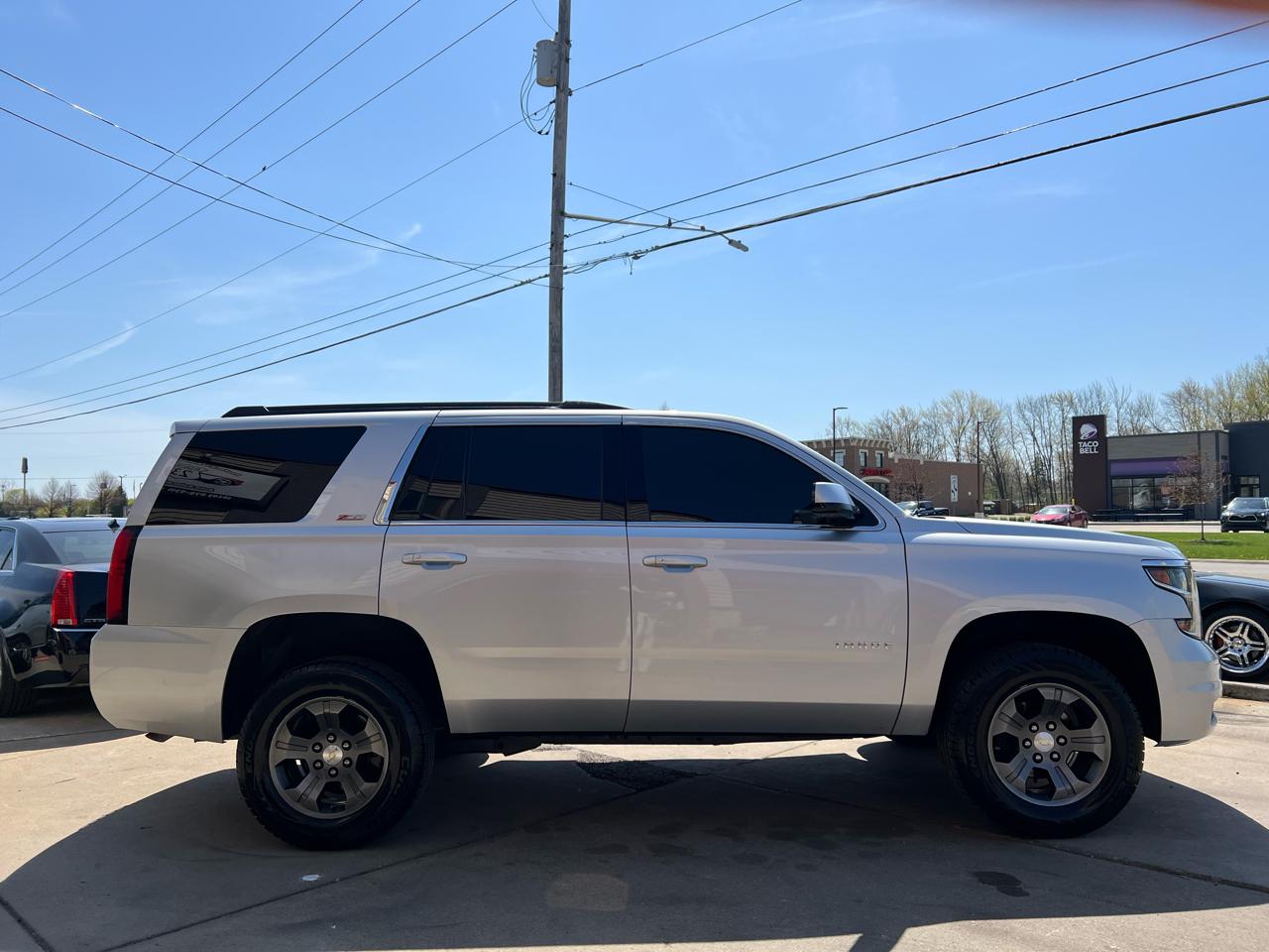 Chevrolet Tahoe 4WD 4dr LT 2016