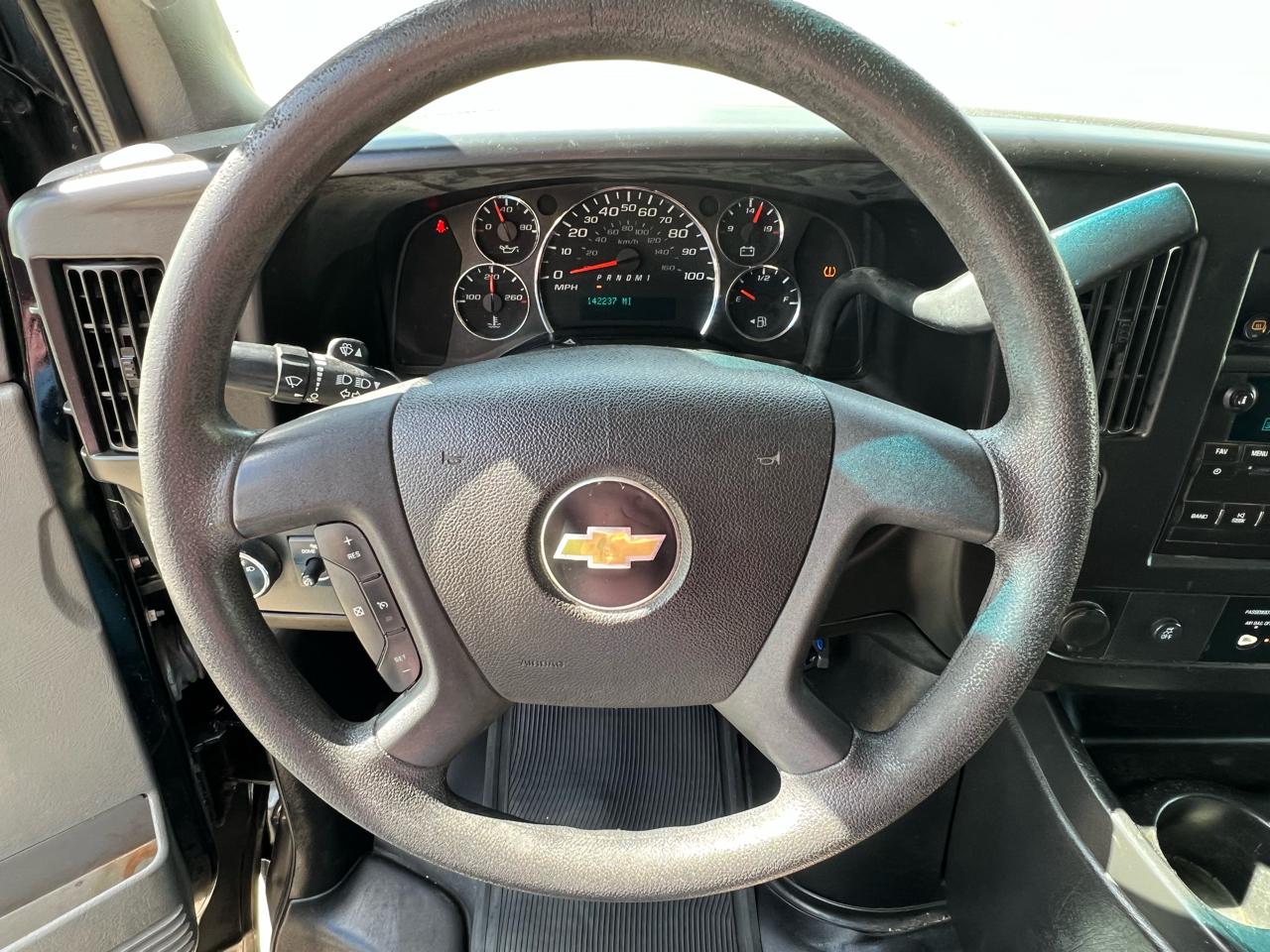 Chevrolet Express Cargo Van RWD 3500 155" 2017