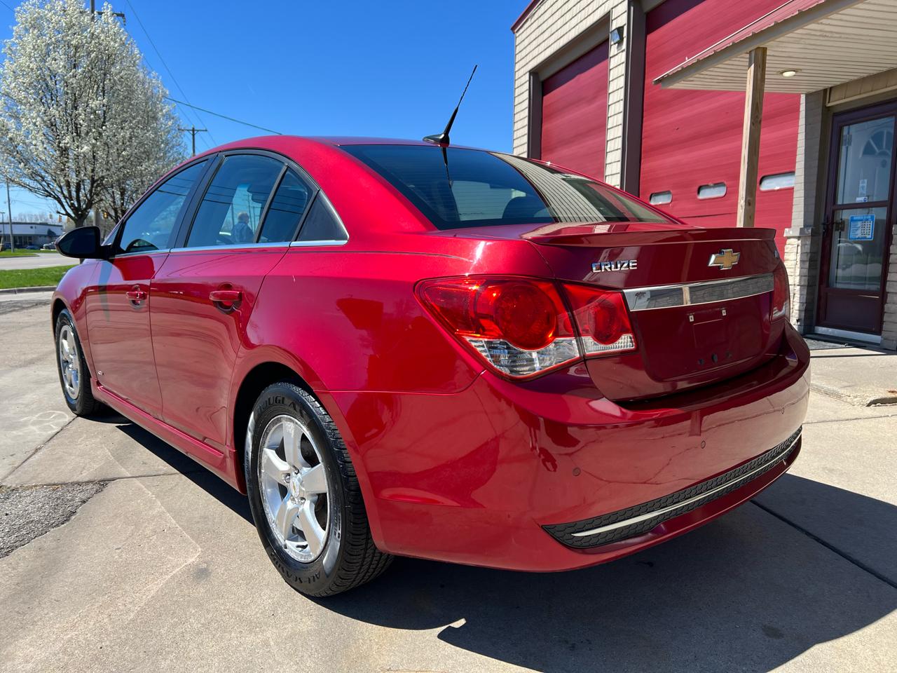 Chevrolet Cruze 4dr Sdn LT w/1LT 2012