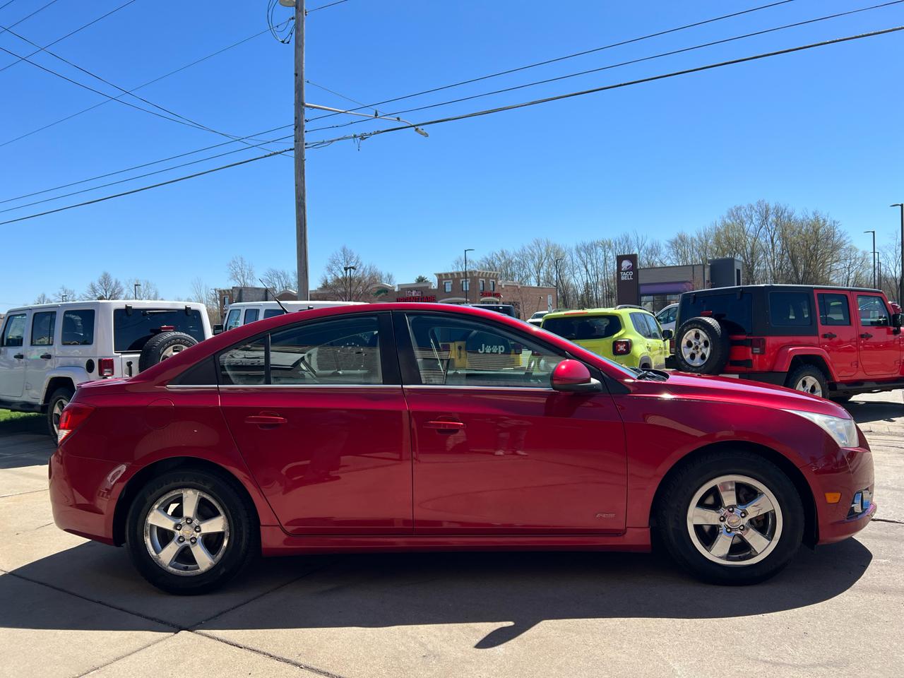 Chevrolet Cruze 4dr Sdn LT w/1LT 2012