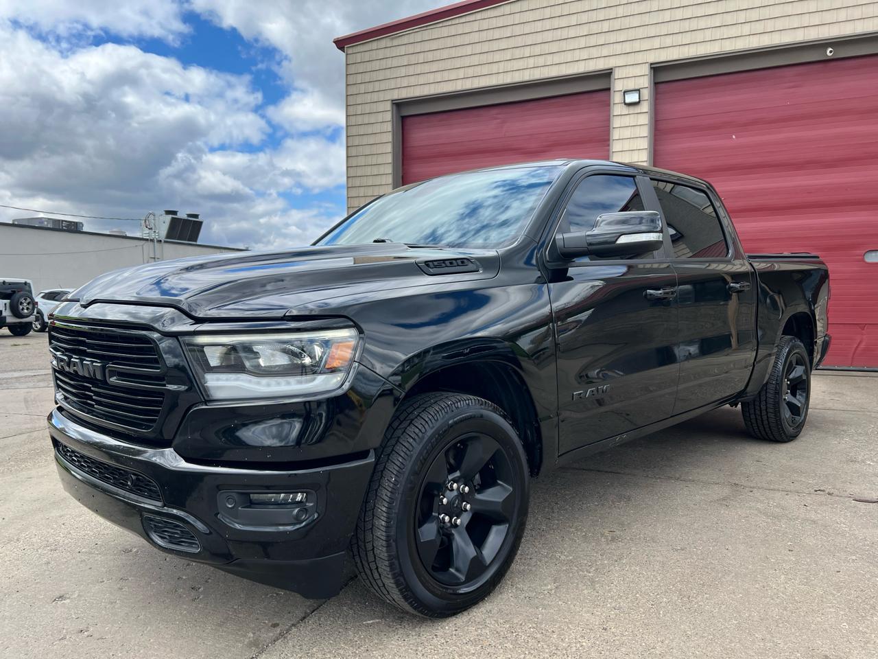 RAM 1500 Big Horn/Lone Star 4x4 Crew Cab 5'7" Box 2019