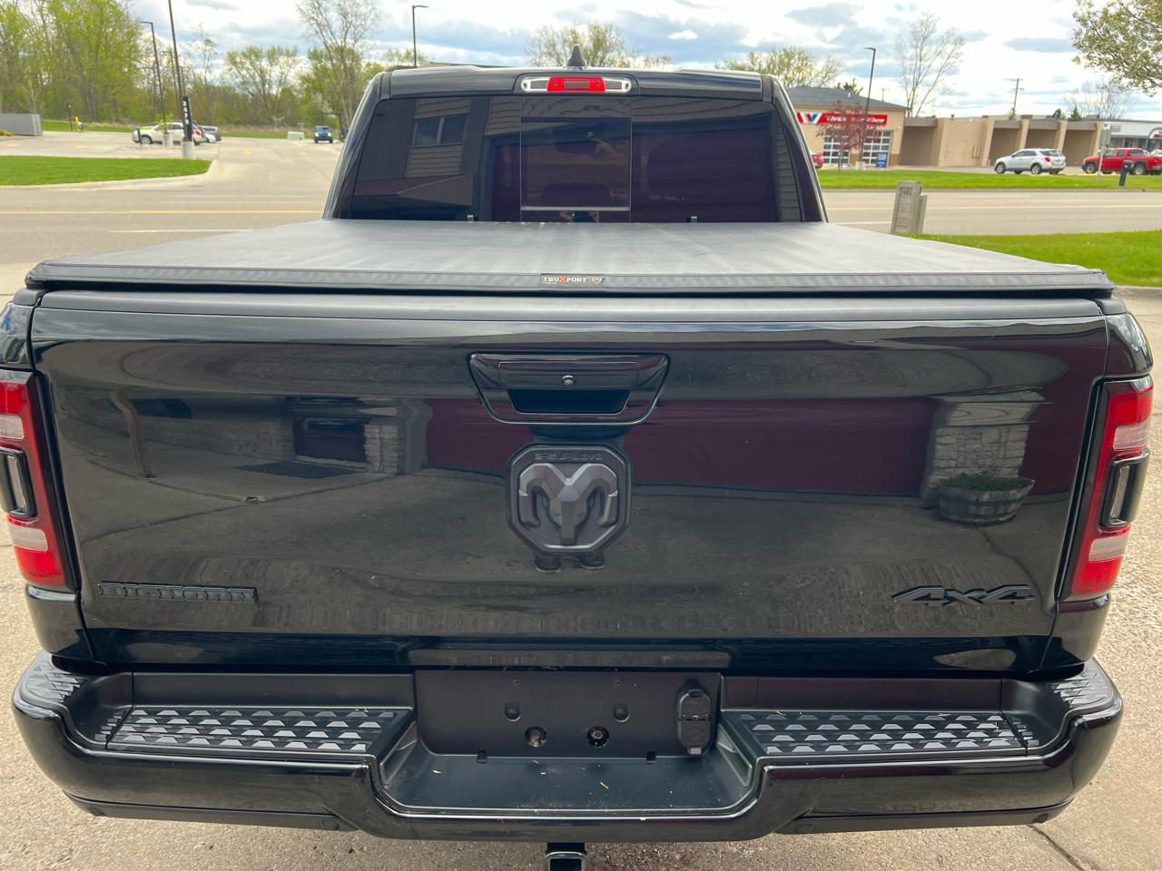 RAM 1500 Big Horn/Lone Star 4x4 Crew Cab 5'7" Box 2019