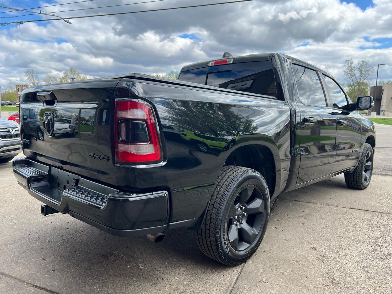RAM 1500 Big Horn/Lone Star 4x4 Crew Cab 5'7" Box 2019
