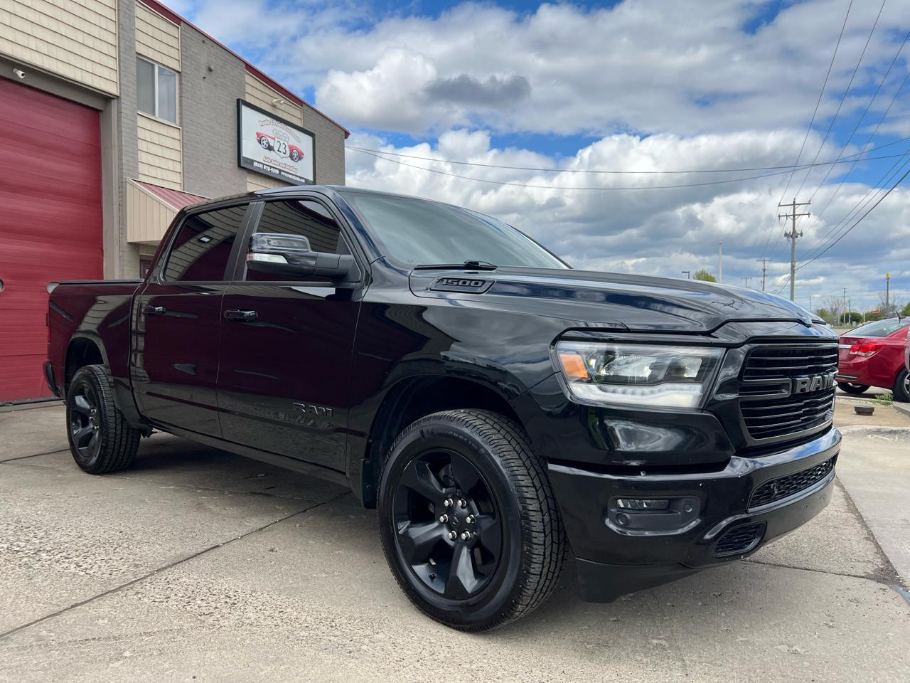 RAM 1500 Big Horn/Lone Star 4x4 Crew Cab 5'7" Box 2019