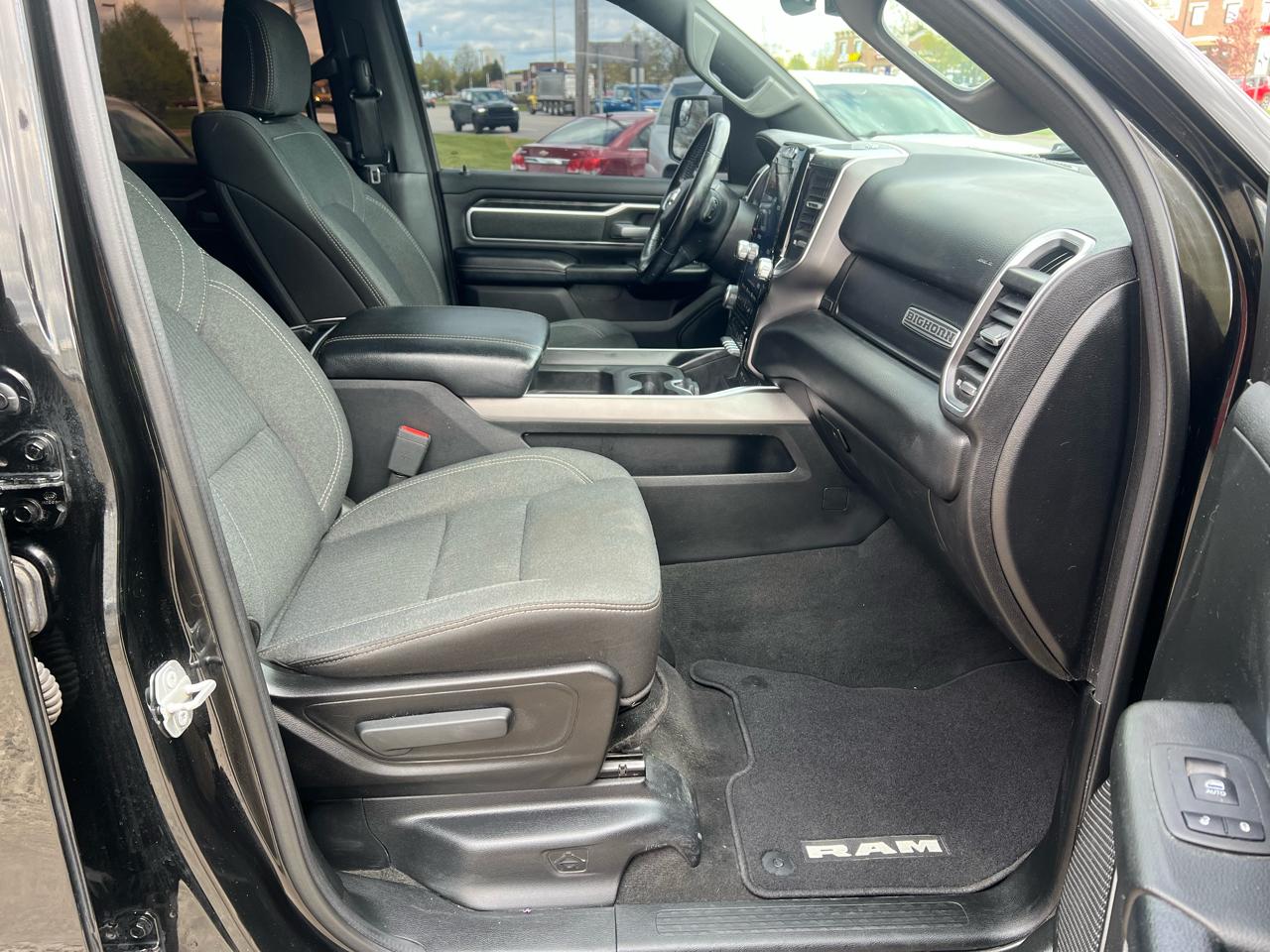 RAM 1500 Big Horn/Lone Star 4x4 Crew Cab 5'7" Box 2019