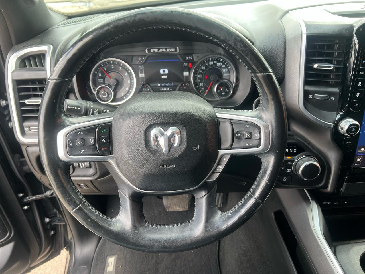 RAM 1500 Big Horn/Lone Star 4x4 Crew Cab 5'7" Box 2019