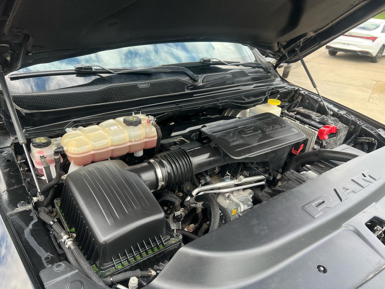 RAM 1500 Big Horn/Lone Star 4x4 Crew Cab 5'7" Box 2019