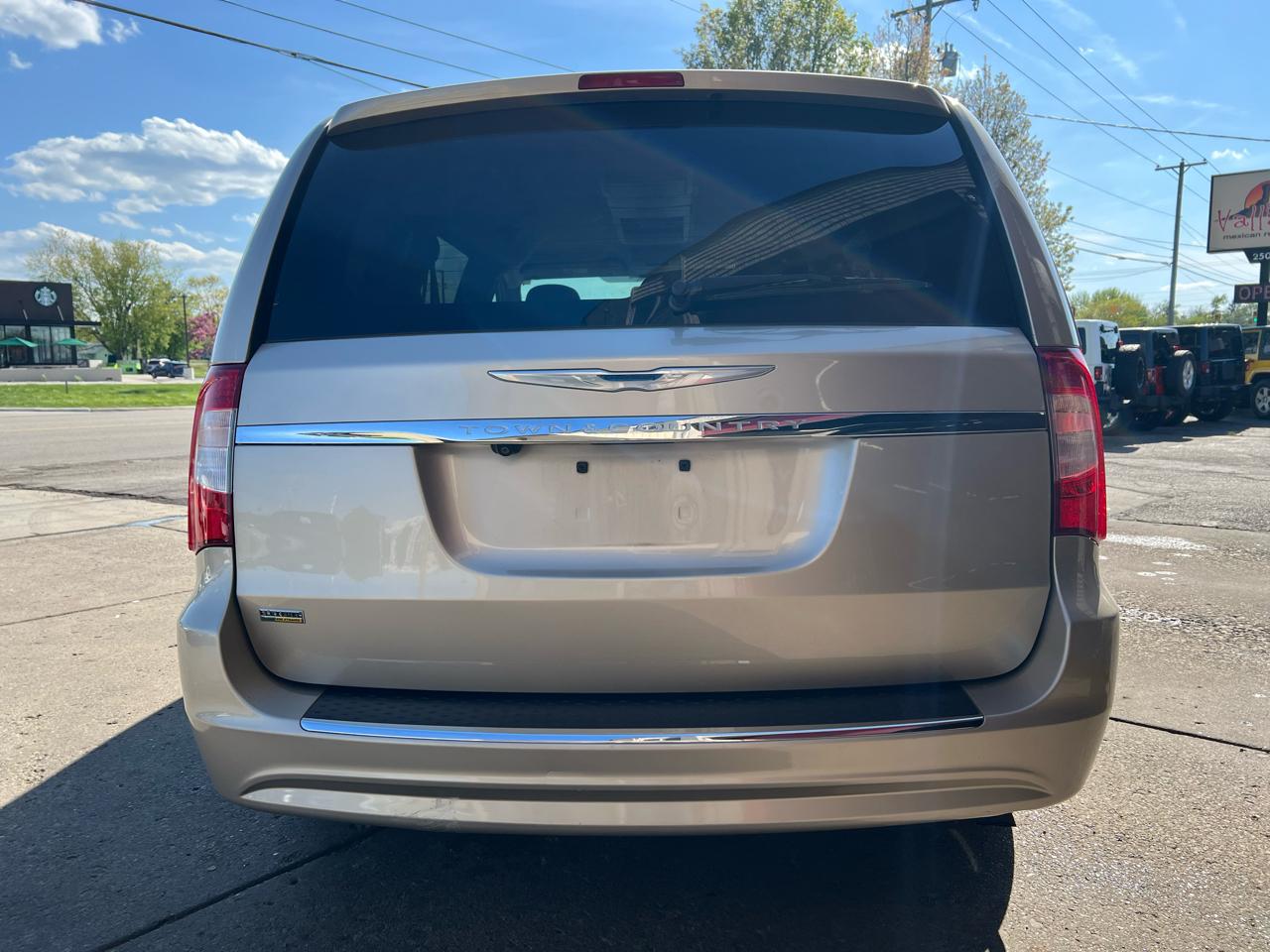 Chrysler Town & Country 4dr Wgn Touring 2015