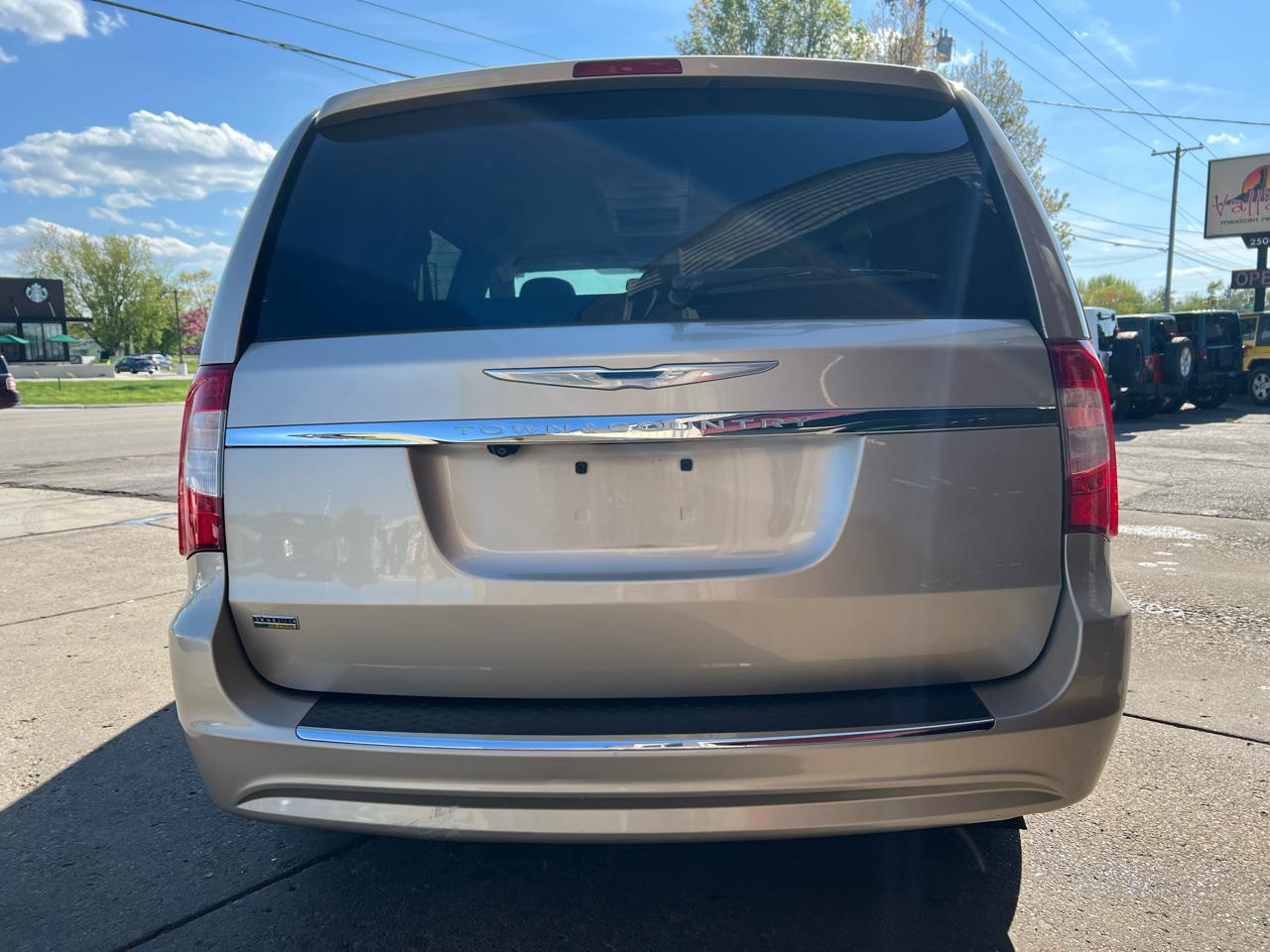 Chrysler Town & Country 4dr Wgn Touring 2015