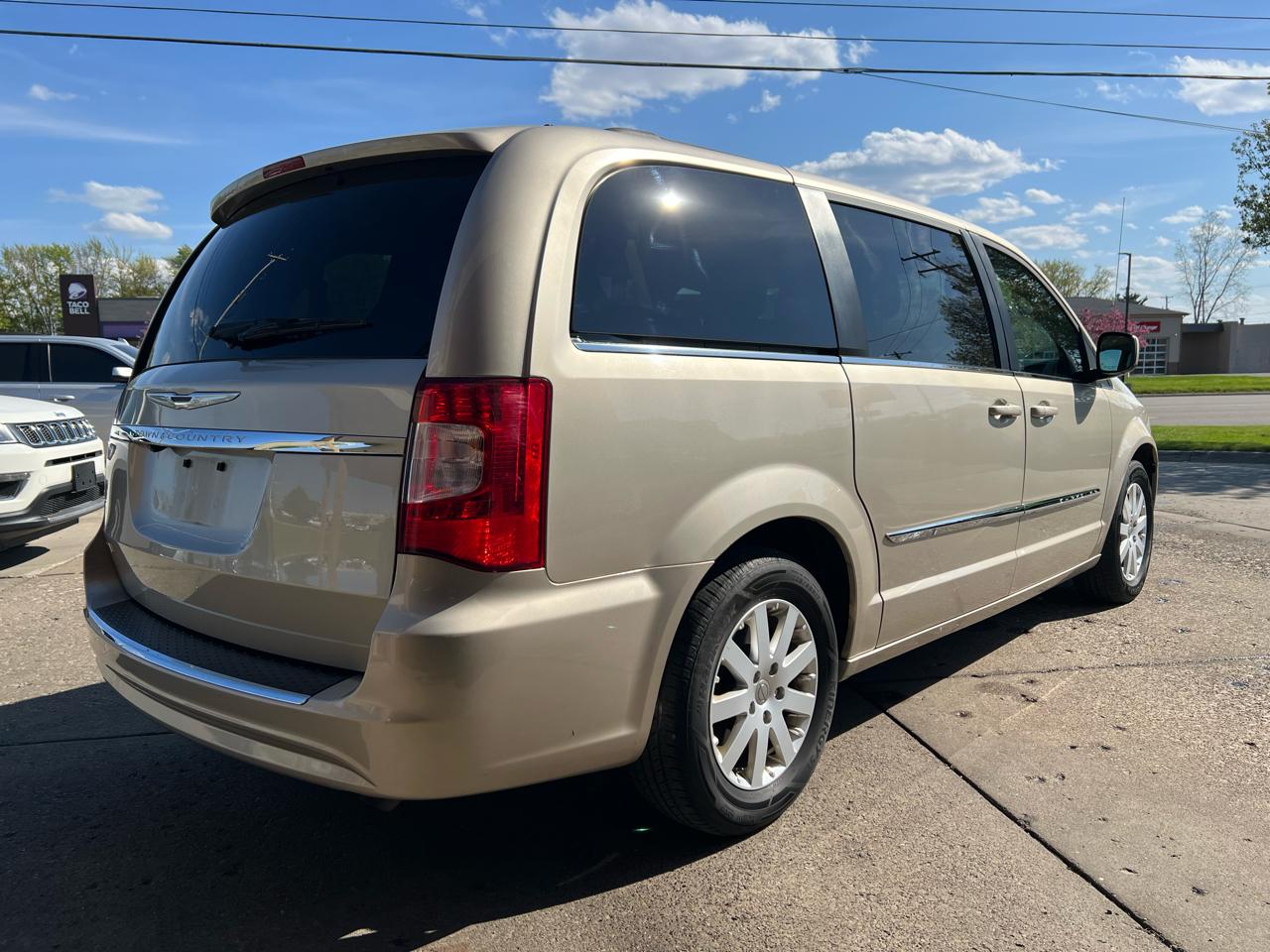 Chrysler Town & Country 4dr Wgn Touring 2015
